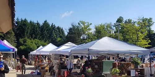 Reclaimed Artisans Inc. Outdoor Market