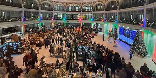 Holly Days at the Arcade Presented by AES Ohio & Dayton Daily News