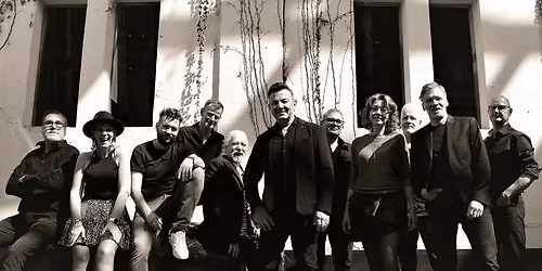 Foul Play Live in Caf\u00e9 Lievense Breda