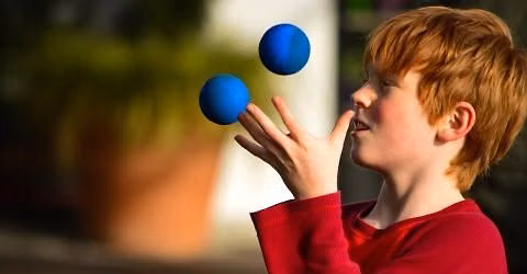 Juggling for Ururangi: Make & Play