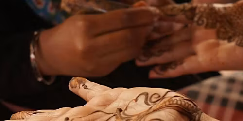 Henna Body Art: Ancient Traditions and Ceremonial Designs