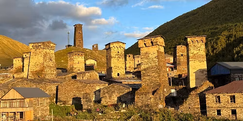 Tydzie\u0144 z jog\u0105 w Gruzji 