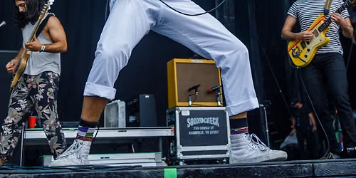 Young the Giant with Cold War Kids and KennyHoopla