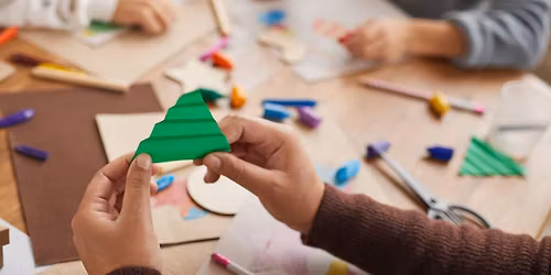 Family Christmas Card-Making at Larbert Library