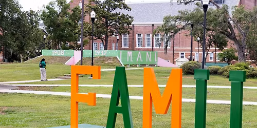Parking Florida A&M Rattlers at Alabama A&M Bulldogs Football