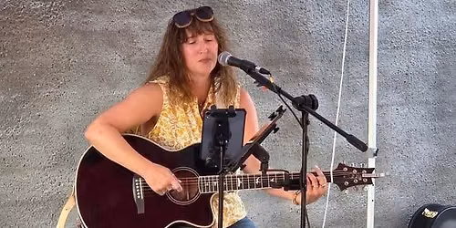 Beth Staidl music @ Bluff Strokes paint out