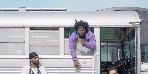 Ay Trick, vend\u00e9g: Gorg & Benzol \/\/ Barlang