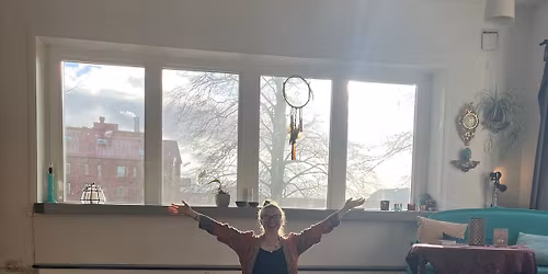 Ceremonial tea-circle of december