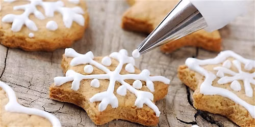 Family Fun: Cookie Decorating (1 Adult + 1 Child)