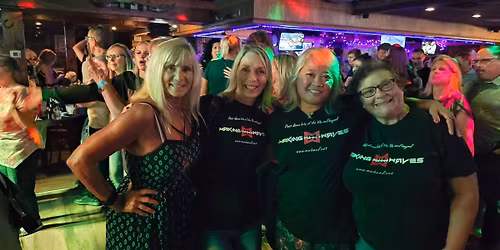 Making Waves Rocks The Stables!