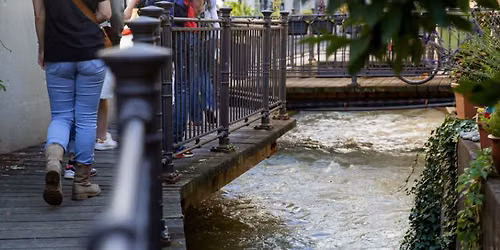 \u00d6ffentliche Erlebnisf\u00fchrung: Wassertour Augsburg