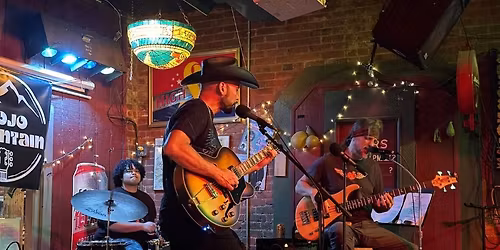 Mojo Mountain @ Shamrock Irons