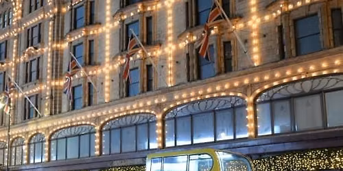 See London Christmas Lights on Open-Top Bus