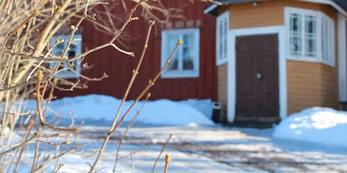 Avoimet ovet ja aivoterveysluento \u00d6vre Nybackassa