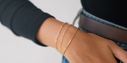 Lakuna Links Permanent Jewelry at East Pass Coffee