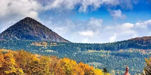 V\u00ddSTUP NA KL\u00cd\u010c v LU\u017dICK\u00ddCH HOR\u00c1CH