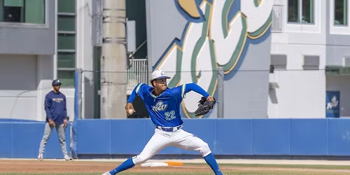 Parking Florida Gulf Coast Eagles at Queens Royals Womens Basketball