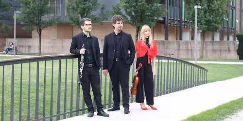 TRIO REINECKE live in London at the St Pancras Clock Tower