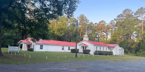 Waverly Methodist Church annual Picnic and Swim Party 