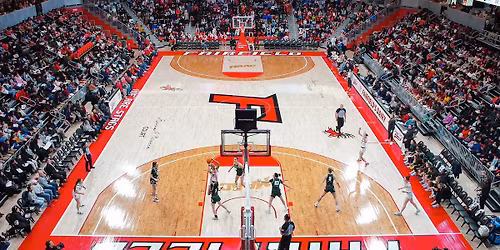 Parking Manhattan Jaspers at Fairfield Stags Womens Basketball