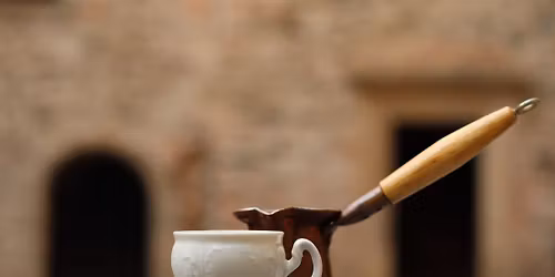 ALTER-COFFEE \/ hrad Helf\u0161t\u00fdn