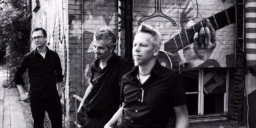 GOD HATES GREEN LIVE HEILE WELT