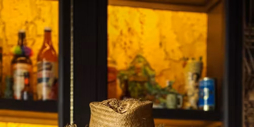 Sippin\u2019 Santa Presents: Sippin\u2019 on Sixth \u2013 Portland\u2019s Holiday Pop-Up at The Social Spoon