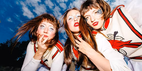 Wandering Oak: Stealing Sheep