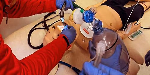 Kurz prvn\u00ed pomoci - akutn\u00ed stavy u d\u011bt\u00ed