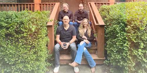 Lucky 17 | North Star Lounge