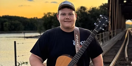 Logan Mark at 328 grill Hastings MN