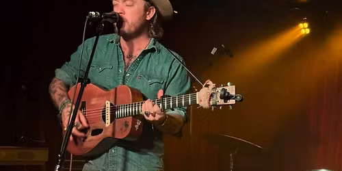Jesse Fox @ The Bar(n) at Sonark Farms