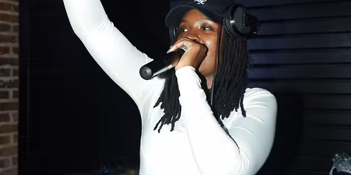 Women Who Spin: Celebrating Samilia Pelshack