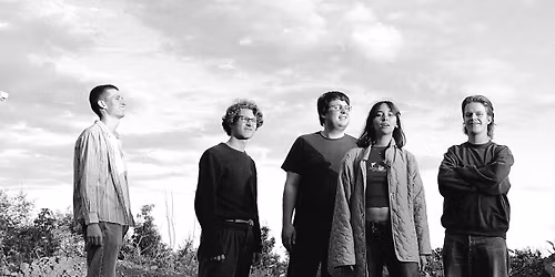 You first & Amber View live + Indiedisco