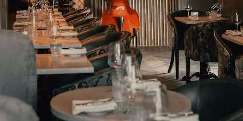 Countdown to 2026 at La Biblioth\u00e8que