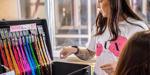 Holiday Gift Card Event @ PAINT Nail Bar