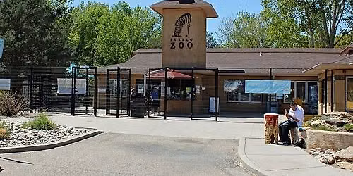 MomCo Pueblo Zoo Playdate