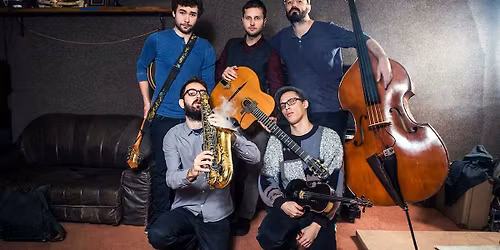 Futur Swing U Zav\u011b\u0161en\u00fdho Kafe