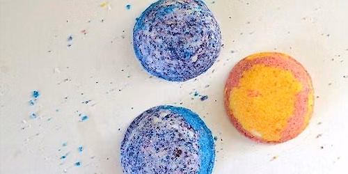 Make a Bath Bomb