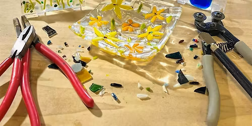 Holiday treats: Slump trays to hold tasty sweets. Plan, cut, edge, design.