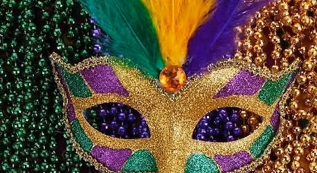 Hallie & Brooke presentee outfit showing 