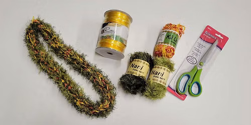 Finger Knit Lei - Pearl City