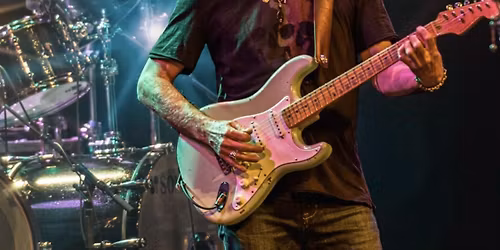 KIM MITCHELL LIVE IN OSHAWA!