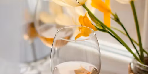 'Little Something' May Drinks For Singles in Reigate