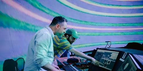 Atelier de cr\u00e9ation visuelle immersive (EN ANGLAIS) - Formation