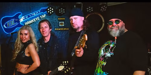 Toxic Blonde \/\/ Hawkeye Sports Bar