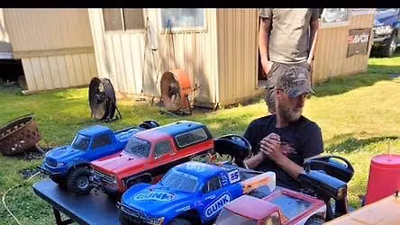Rc truck and tractor pulling