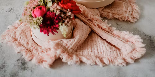 Any\u00e1k napi vir\u00e1gbox k\u00e9sz\u00edt\u0151 ws