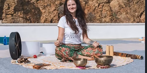 V\u00e1no\u010dn\u00ed SOUND HEALING s My\u0161kou | sobota 20.12. 17:00-18:15 | Studio YoGaia, Hav\u00ed\u0159ov