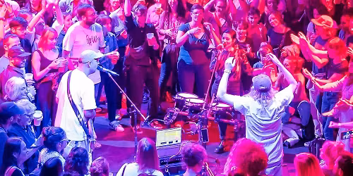 LA BOUM DE NO\u00cbL avec M.A.O CORMONTREUIL + OASIS BOOM + SELECTA QUEEN BIM